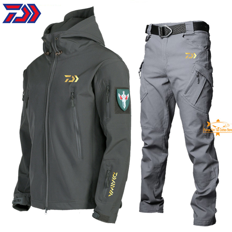 2022-Daiwa-Autumn-Winter-Fishing-Clothing-Set-Waterproof-Windproof-Suit-for-Fishing-Wear-Warm-Man-Outdoor-1.jpg